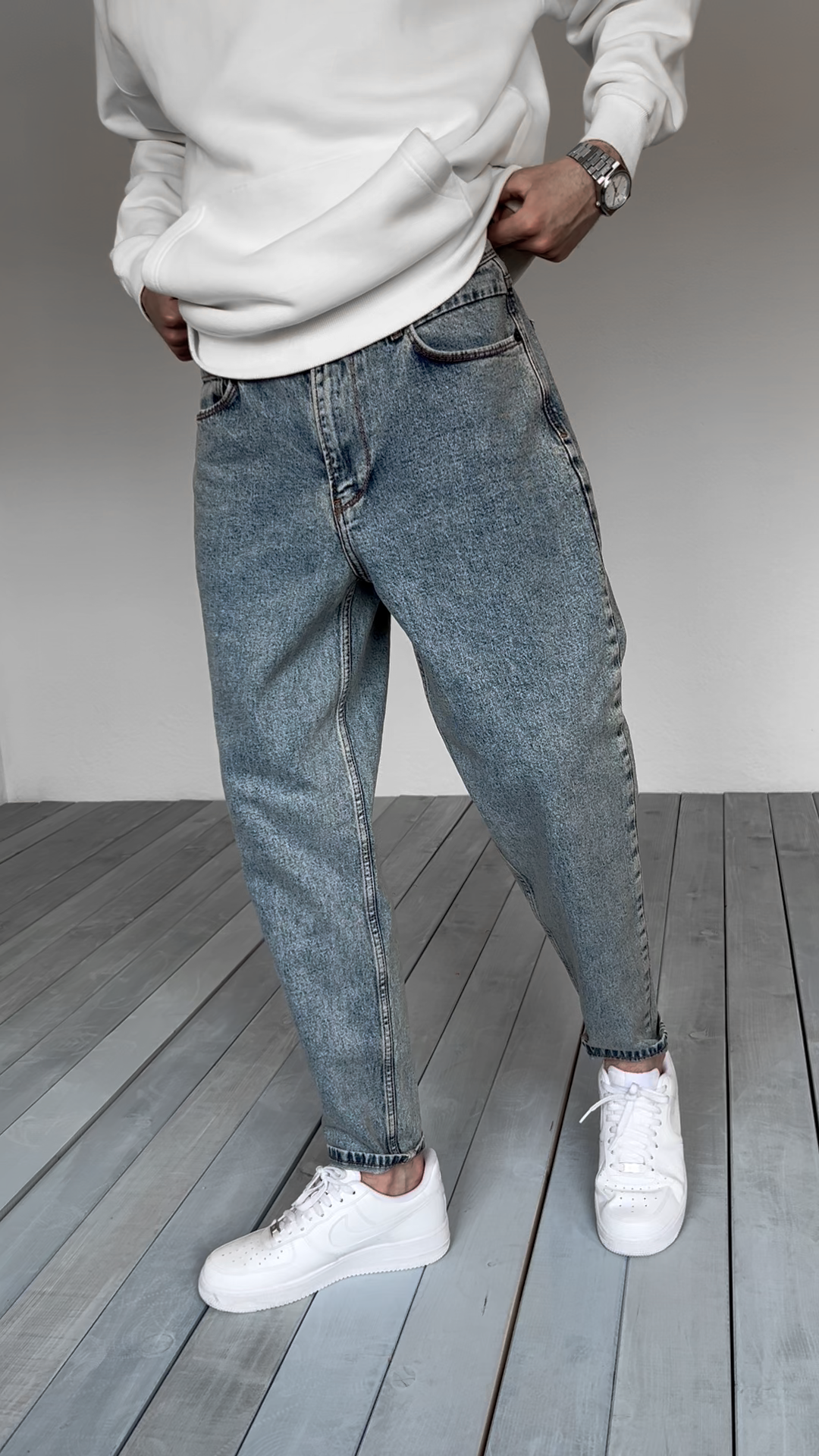 RENZO - RELAXED TAPERED JEANS
