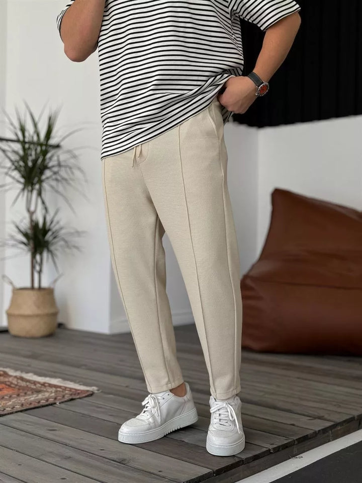 Veneto | Wrinkle-free Relaxed Fit Trousers