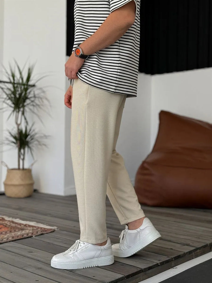 Veneto | Wrinkle-free Relaxed Fit Trousers