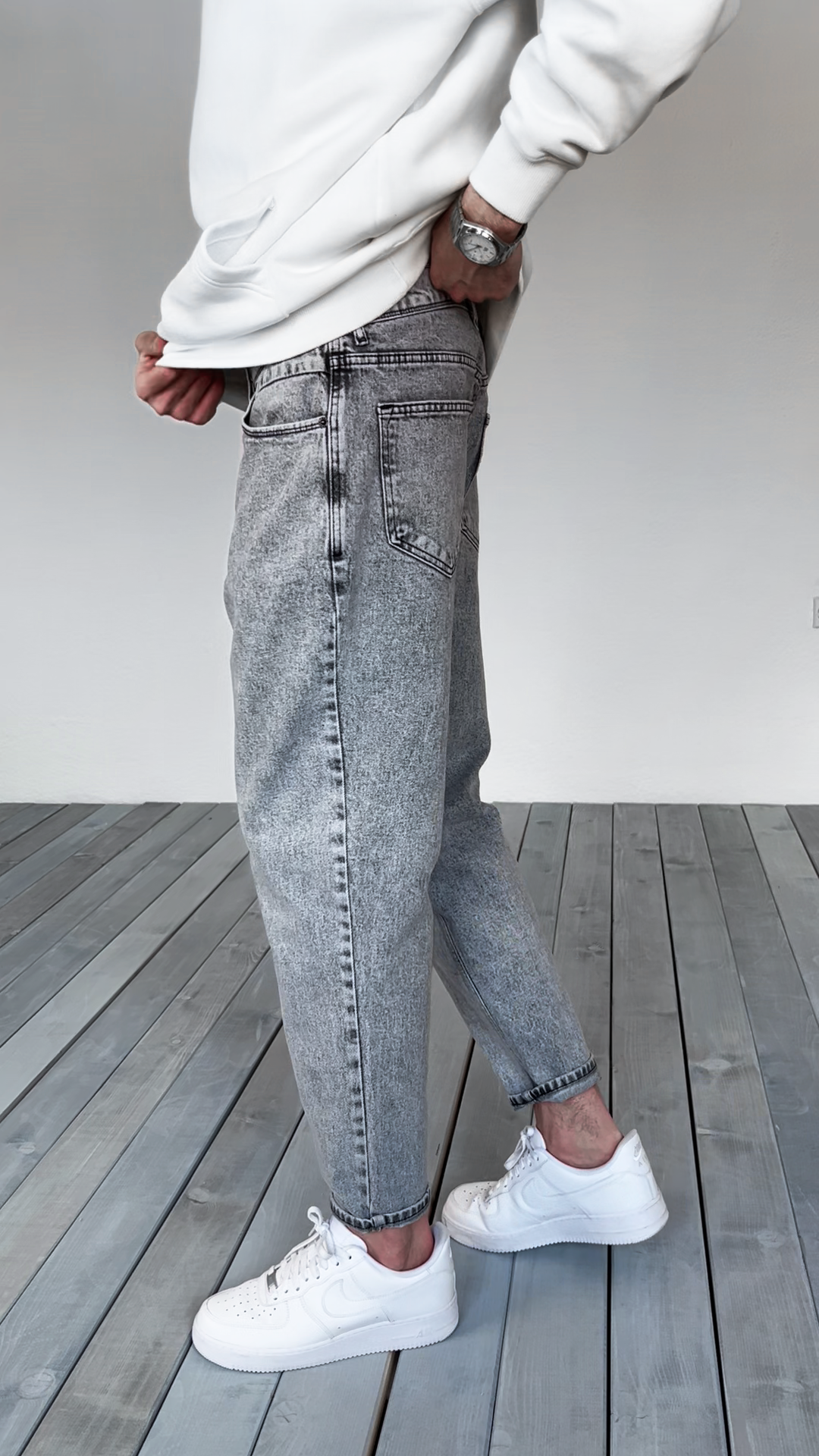 RENZO - RELAXED TAPERED JEANS