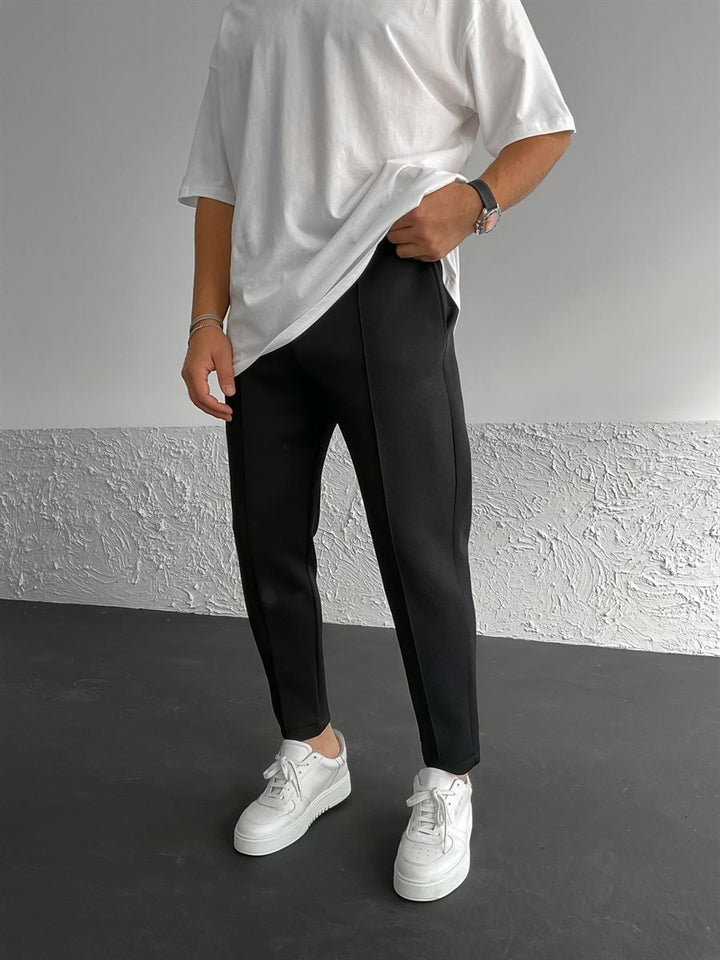 Veneto | Wrinkle-free Relaxed Fit Trousers